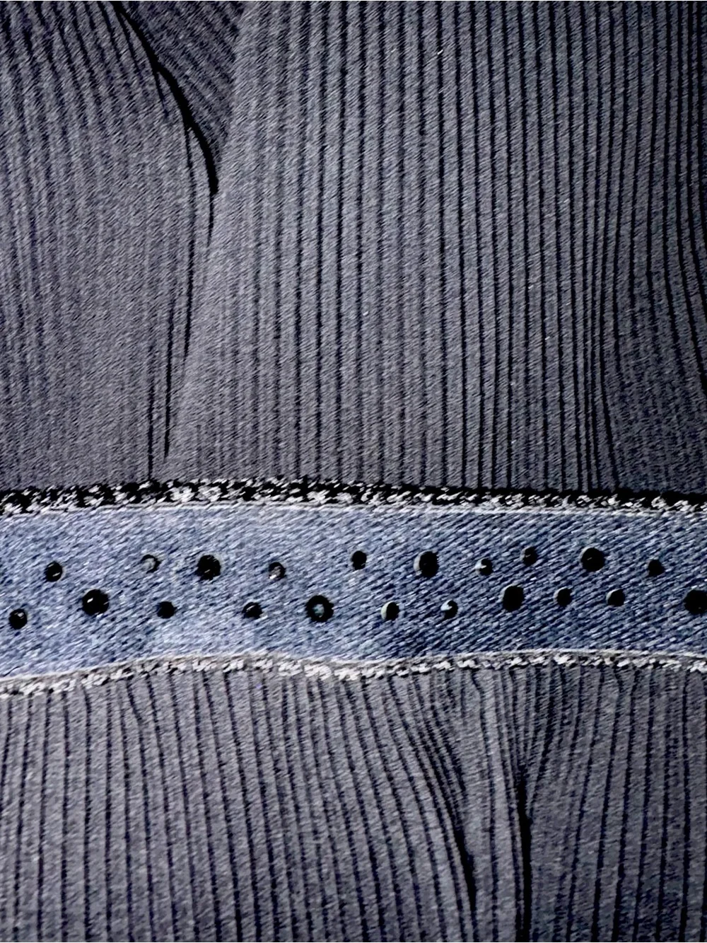 Origami black pleated